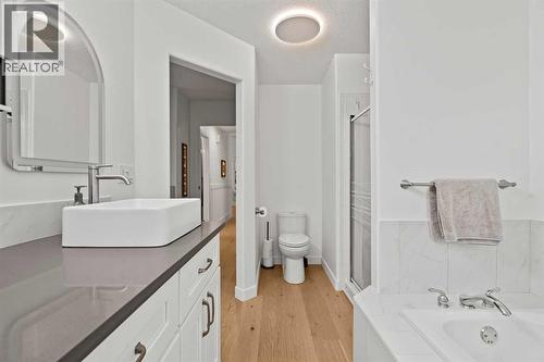 5 PC ENSUITE BATH - 140 Allen Crescent, Vulcan, AB - Indoor Photo Showing Bathroom