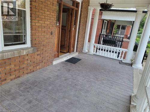 43 Barnesdale Avenue S, Hamilton, ON - Outdoor With Exterior