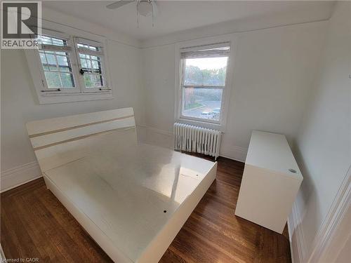 43 Barnesdale Avenue S, Hamilton, ON - Indoor Photo Showing Other Room