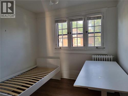 43 Barnesdale Avenue S, Hamilton, ON - Indoor