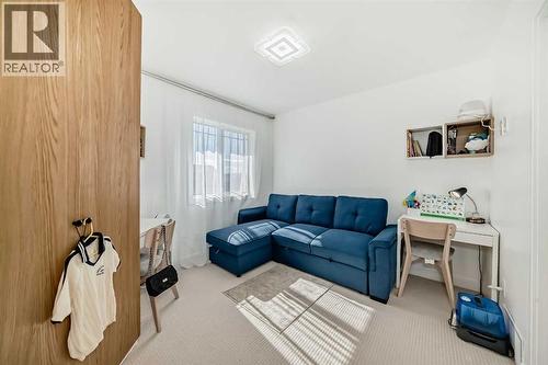 20 Bowman Circle, Sylvan Lake, AB - Indoor Photo Showing Living Room