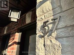 57 - 30 LUNAR CRESCENT  Mississauga, ON L5M 2R5