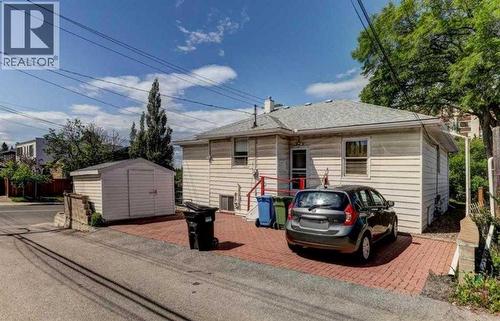 1402 Crescent Road Nw, Calgary, AB - Outdoor With Exterior