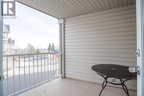 122 Panamount Drive Nw, Calgary, AB - Outdoor With Exterior