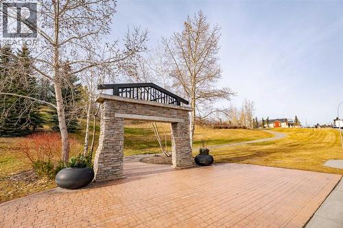 122 Panamount Drive Nw, Calgary, AB - Outdoor