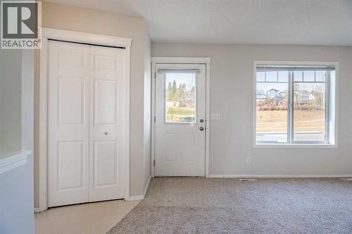front entrance - 122 Panamount Drive Nw, Calgary, AB - Indoor Photo Showing Other Room