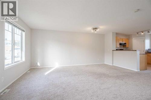 122 Panamount Drive Nw, Calgary, AB - Indoor