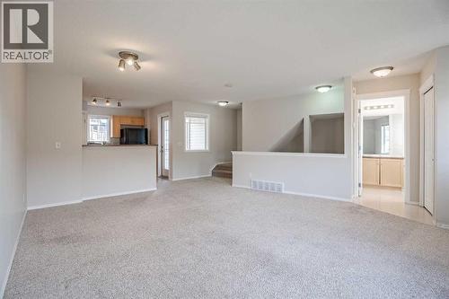 122 Panamount Drive Nw, Calgary, AB - Indoor