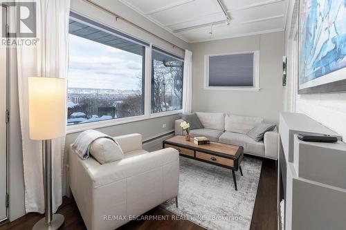 47 Mountain Park Avenue, Hamilton, ON - Indoor