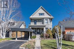 47 MOUNTAIN PARK AVENUE  Hamilton, ON L9A 1A1