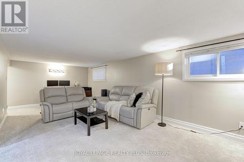 2063 Cavendish Drive, Burlington, ON - Indoor