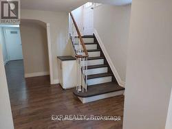 2587 BURSLEM ROAD S  Mississauga, ON L5A 2R5