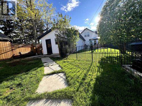 206 5 Avenue Se, Three Hills, AB - Outdoor