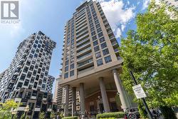 1507 - 70 HIGH PARK AVENUE  Toronto, ON M6P 1A1