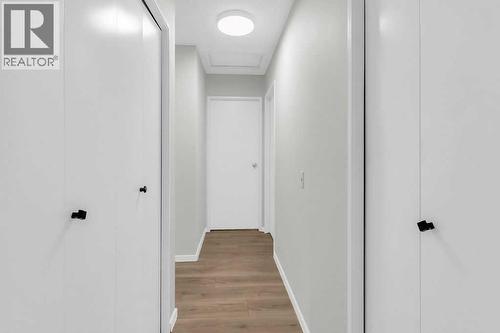 10 Radcliffe Crescent Se, Calgary, AB - Indoor Photo Showing Other Room