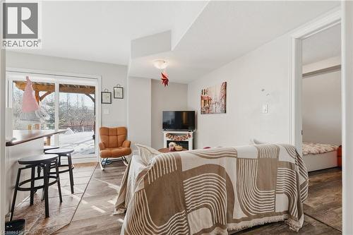 23 Doon Creek Street, Kitchener, ON - Indoor