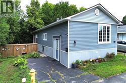 21 WESTHILL Road  Elliot Lake, ON P5A 1A4