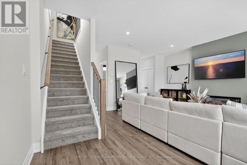 153 - 2830 Tokala Trail, London North (North S), ON - Indoor