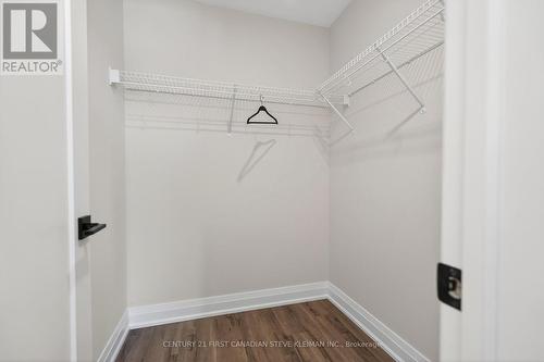 155 - 2830 Tokala Trail, London North (North S), ON - Indoor With Storage