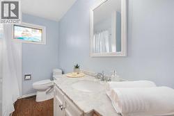 Main Floor 4 Piece BathroomExtra - 