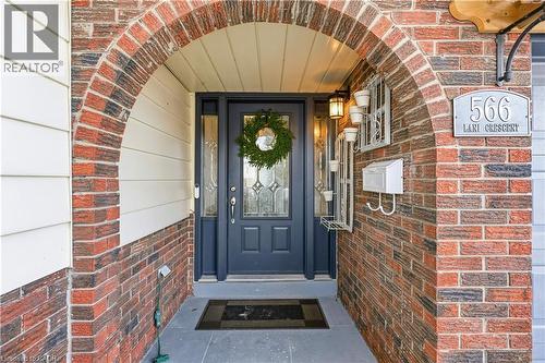 566 Lani Crescent, Burlington, ON - Outdoor