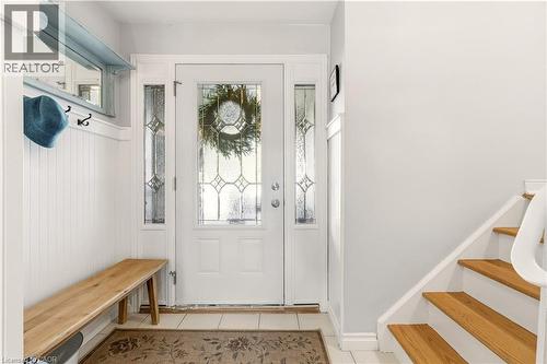 566 Lani Crescent, Burlington, ON - Indoor Photo Showing Other Room