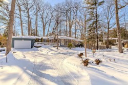 1412 Glenwood Drive  Mississauga, ON L5G 2X1