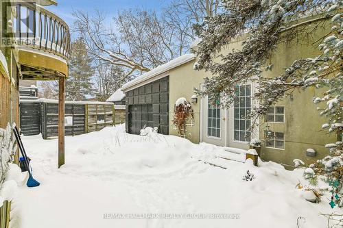 Garage/Studio - 55 Ivy Crescent, Ottawa, ON - Outdoor