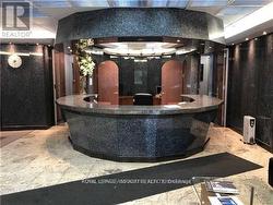 25 MALLARD ROAD  Toronto, ON M3B 1S4