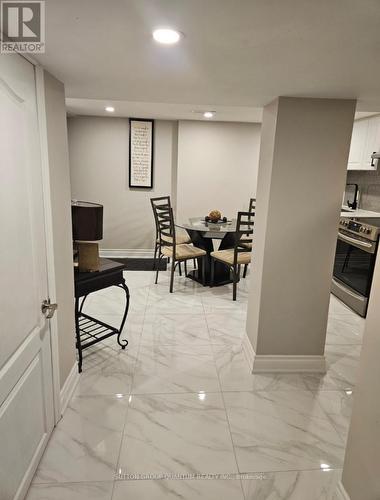 507 Upper James Street, Hamilton, ON - Indoor