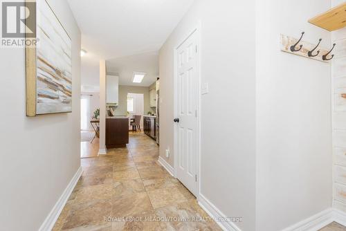 51 Lynden Circle, Halton Hills, ON - Indoor Photo Showing Other Room