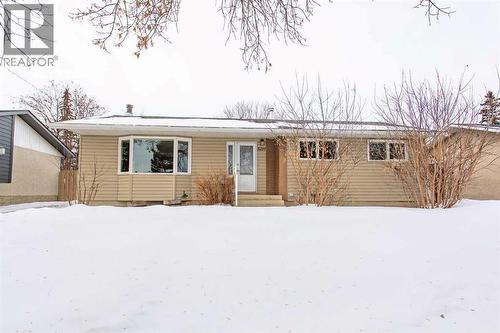 5210 47 Street  Lacombe, AB T4L 1J3