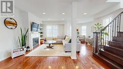 8 - 619 EVANS AVENUE  Toronto, ON M8W 2W4