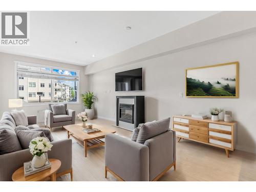 1350 Ridgeway Drive Unit# 202  Kelowna, BC V1Y 9T8