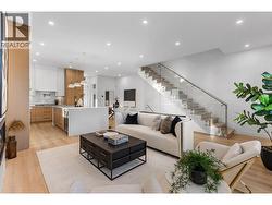 4 1536 DUTHIE AVENUE  Burnaby, BC V5A 2R6