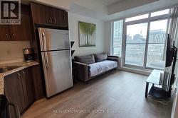 813 - 55 EAST LIBERTY STREET  Toronto, ON M6K 3P9