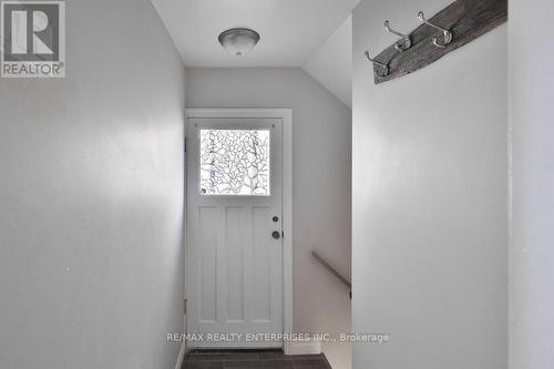Separate Side Entrance To Lower From Driveway - 44 Mississauga Road N, Mississauga, ON - Indoor Photo Showing Other Room