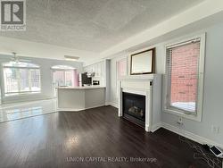 5450 TREE CREST COURT  Mississauga, ON L5R 3Z8