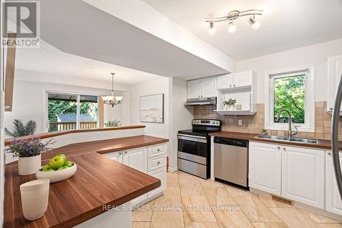 2 Sherring Crescent, Ottawa, ON - Indoor Photo Showing Kitchen With Double Sink