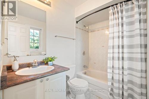2 Sherring Crescent, Ottawa, ON - Indoor Photo Showing Bathroom