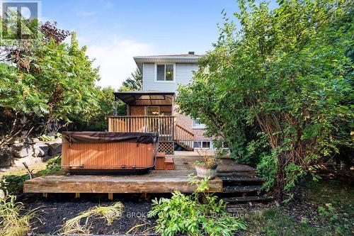 2 Sherring Crescent, Ottawa, ON - Outdoor