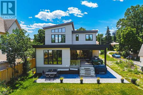 2267 Fifth Line W, Mississauga, ON - Outdoor