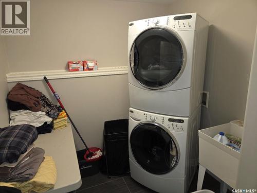 1530 Patrick Place, Saskatoon, SK - Indoor Photo Showing Laundry Room