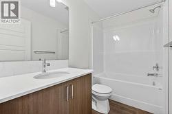 Upper level full bathroom - 