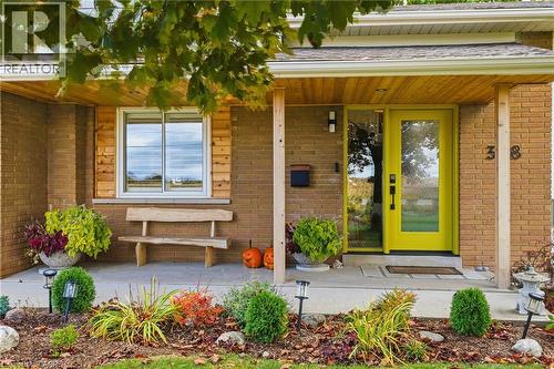 348 Sydenham Road, Dundas, ON - Outdoor