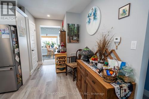 86 Price Street, London East (East M), ON - Indoor Photo Showing Other Room