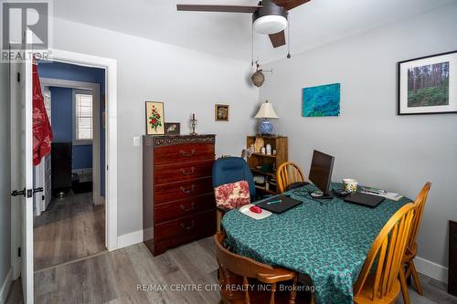 86 Price Street, London East (East M), ON - Indoor