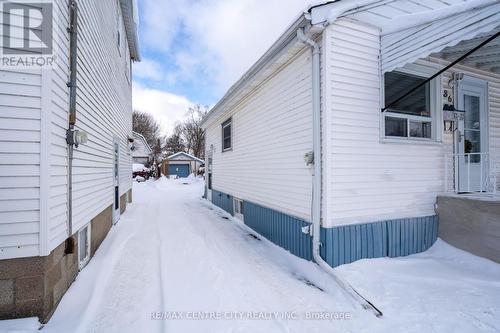 86 Price Street, London East (East M), ON - Outdoor With Exterior