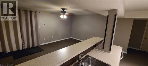 77 Thames Way, Hamilton, ON - Indoor