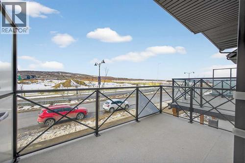 Private balcony - 64 Creekside Drive Sw, Calgary, AB - Outdoor With Balcony